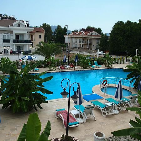 Ozcem Apart Aparthotel Fethiye Exteriör bild